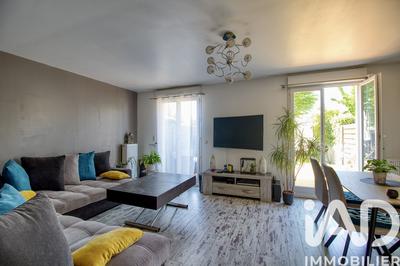 Maison - 93 m² - 5 pièces