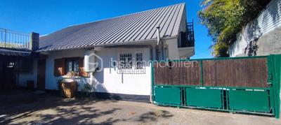 Maison - 167 m² - 7 pièces