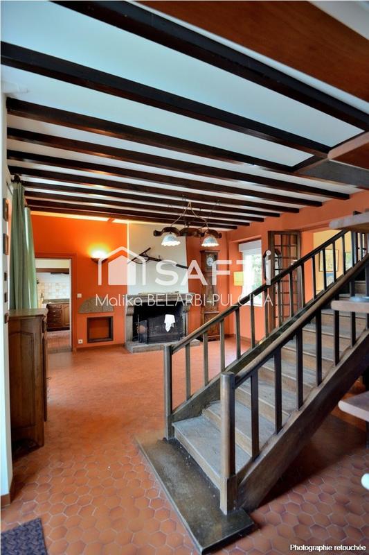 Maison - 201 m² - 7 pièces