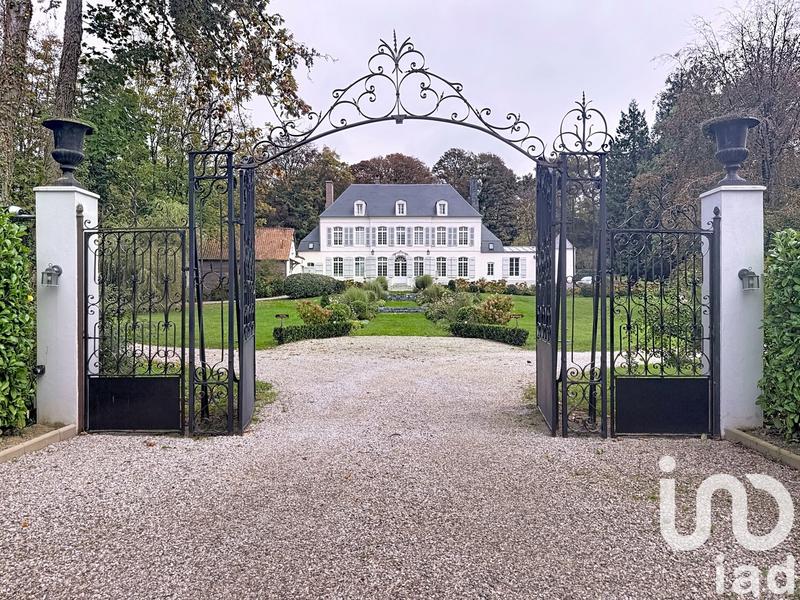 Maison - 442 m² - 8 pièces