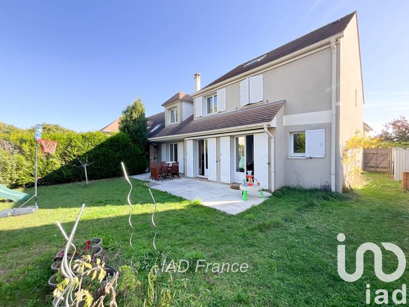 Maison - 190 m² - 8 pièces