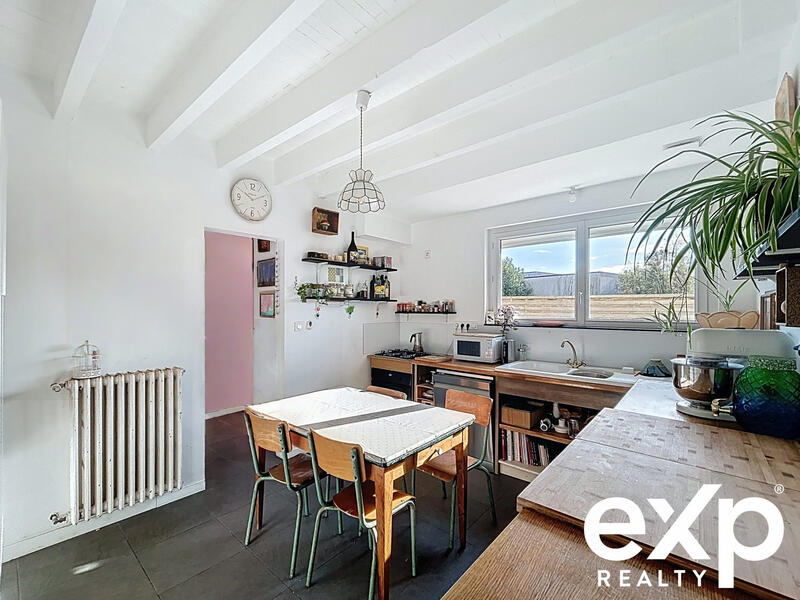 Maison traditionnelle - 116 m² - 6 pièces