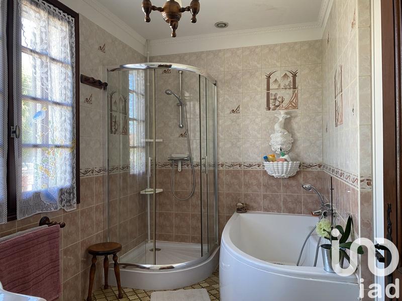 Maison - 140 m² - 7 pièces