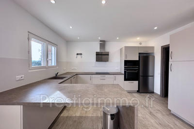 Villa - 166 m² - 5 pièces