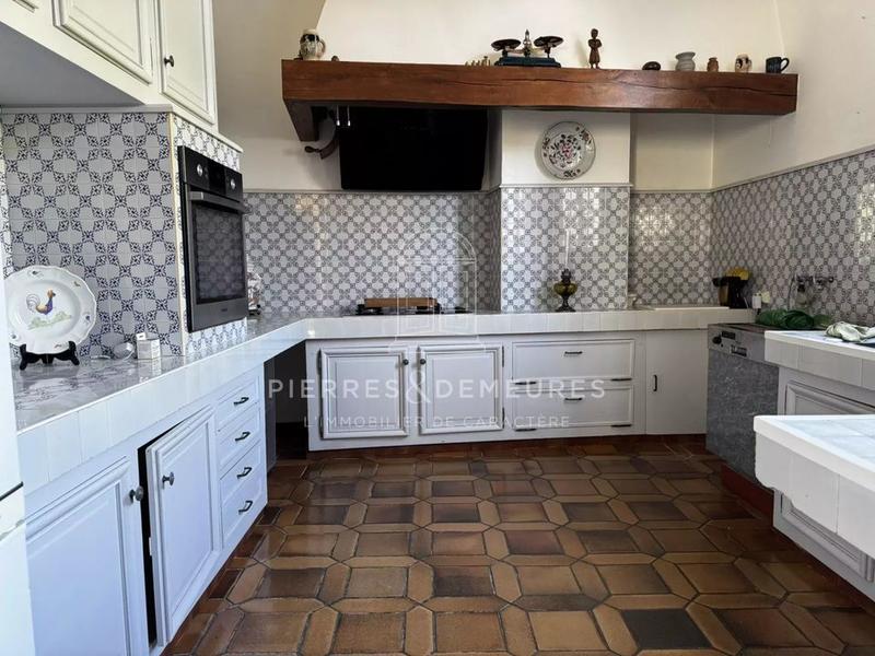 Maison de village - 231 m² - 7 pièces