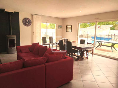 Maison - 170 m² - 7 pièces