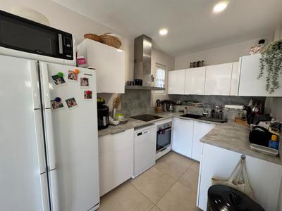 Appartement - 80 m² - 3 pièces