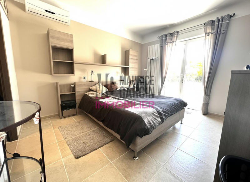 Maison - 143 m² - 5 pièces