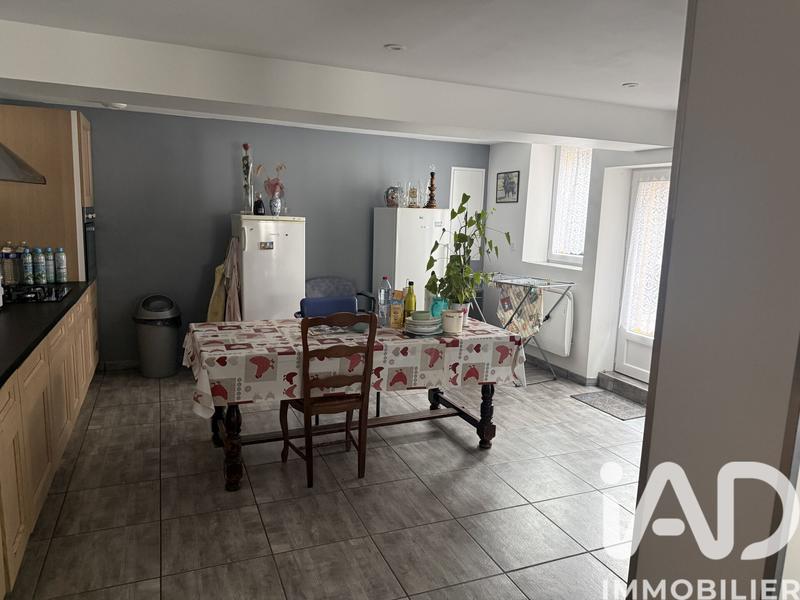 Maison de village - 210 m² - 5 pièces