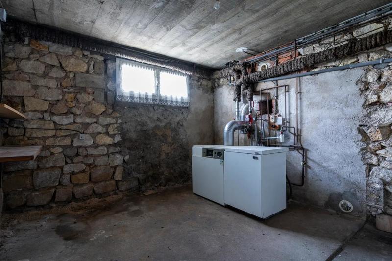 Maison - 195 m² - 5 pièces