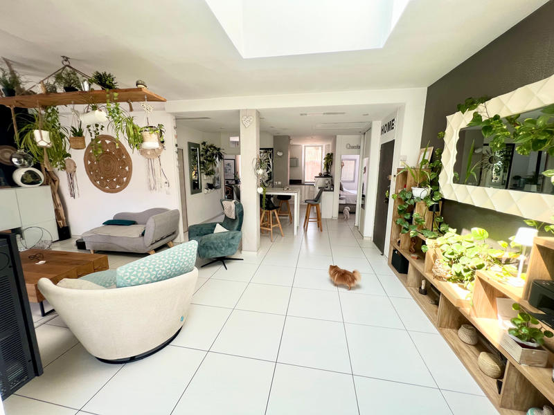 Villa - 258 m² - 7 pièces