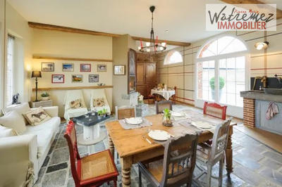 Propriété - 553 m² - 20 pièces