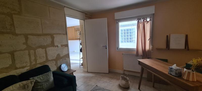 Appartement - 85 m² - 3 pièces