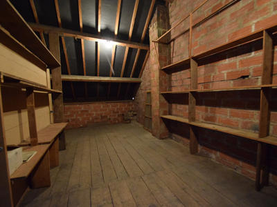 Appartement - 87 m² - 4 pièces