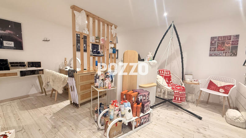 Immeuble - 5 pièces