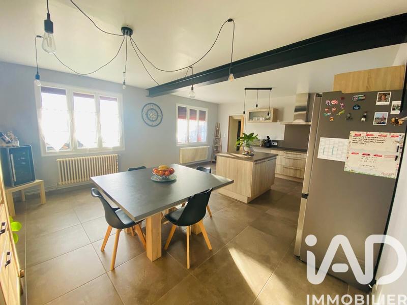 Maison - 135 m² - 6 pièces