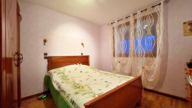 Maison - 308 m² - 8 pièces