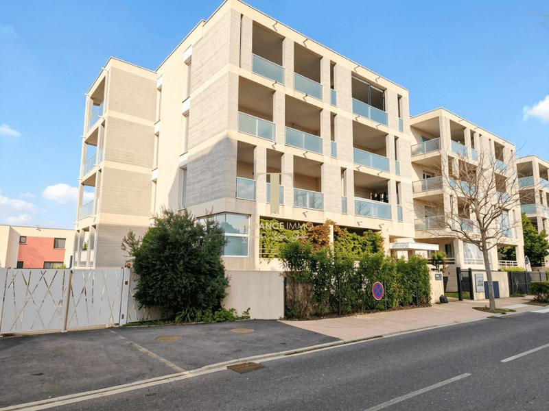 Appartement - 56 m² - 3 pièces