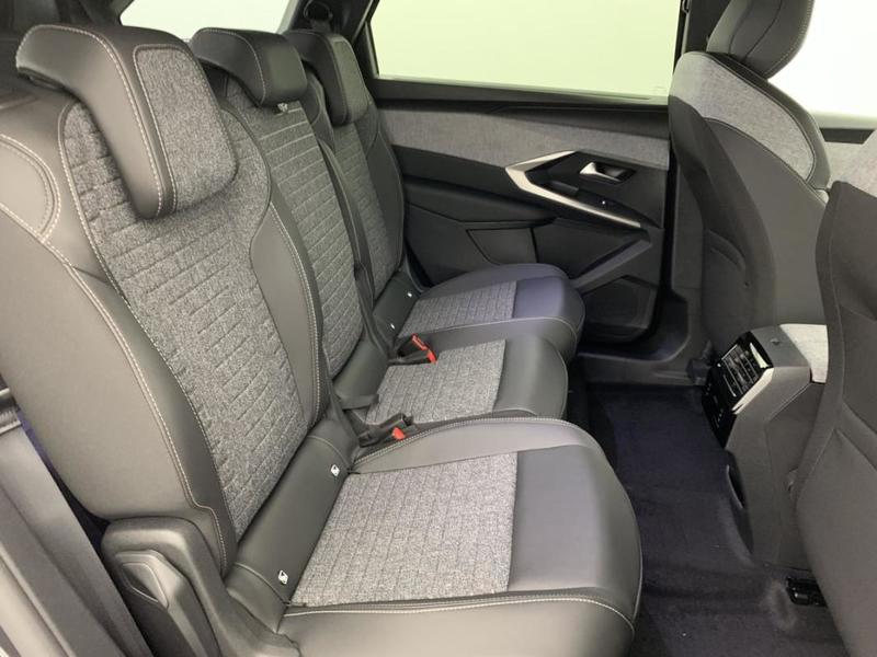 Peugeot 5008 Hybrid 145 e-Dcs6 Allure