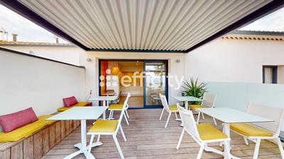 Maison - 186 m² - 8 pièces