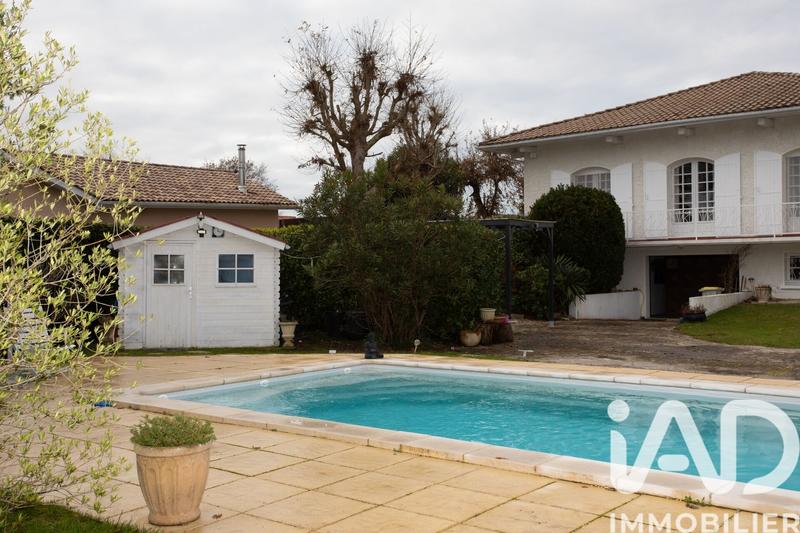 Maison - 170 m² - 6 pièces