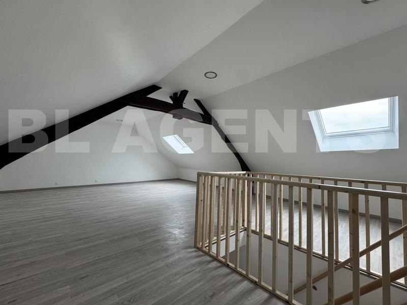 Maison - 184 m² - 7 pièces