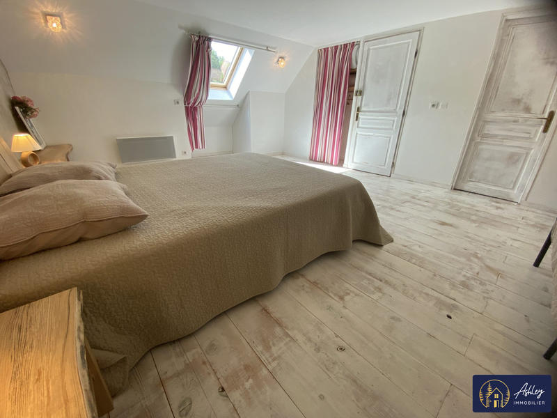 Maison - 316 m² - 14 pièces