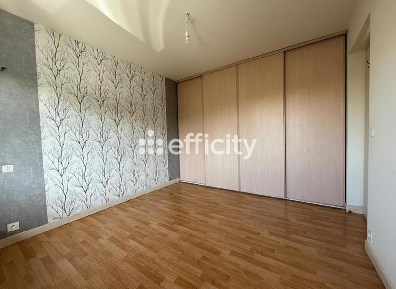 Pavillon - 93 m² - 4 pièces