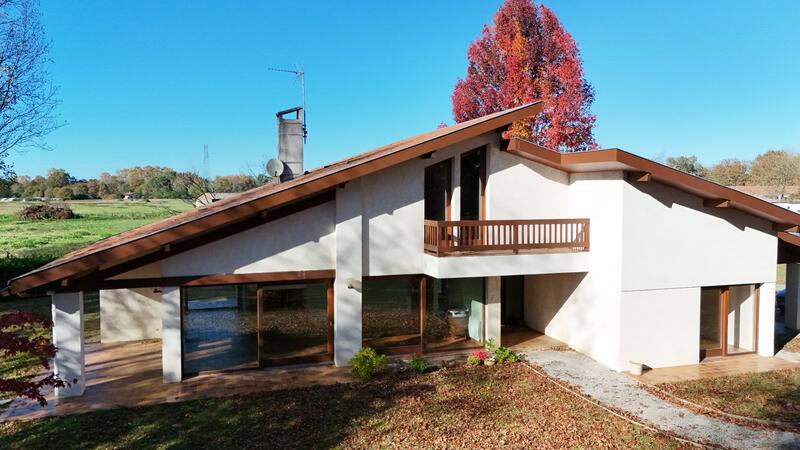 Maison d'architecte - 226 m² - 7 pièces