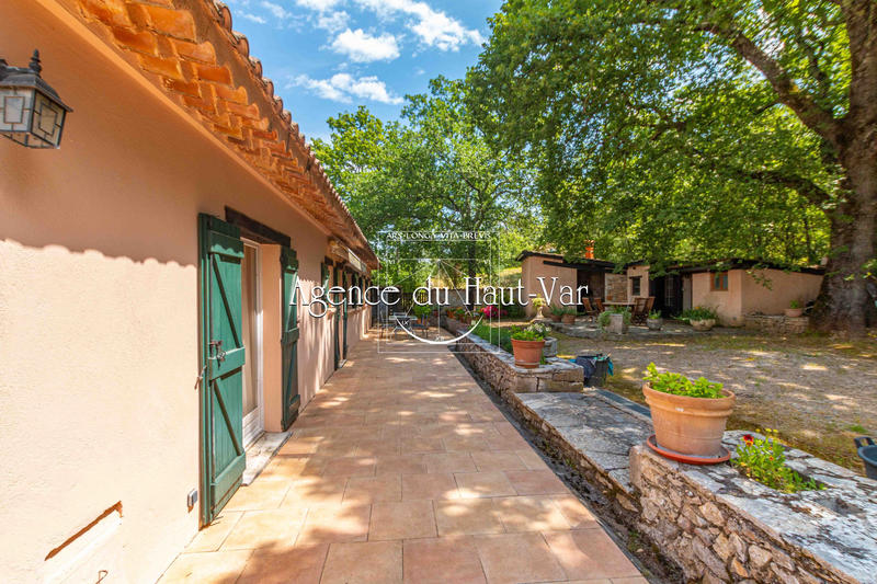 Villa - 230 m² - 7 pièces