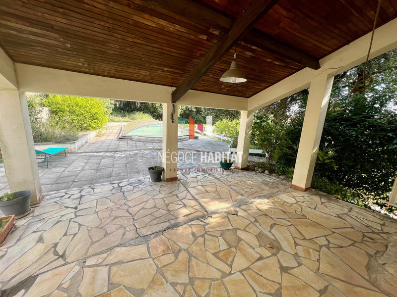 Maison - 166 m² - 6 pièces