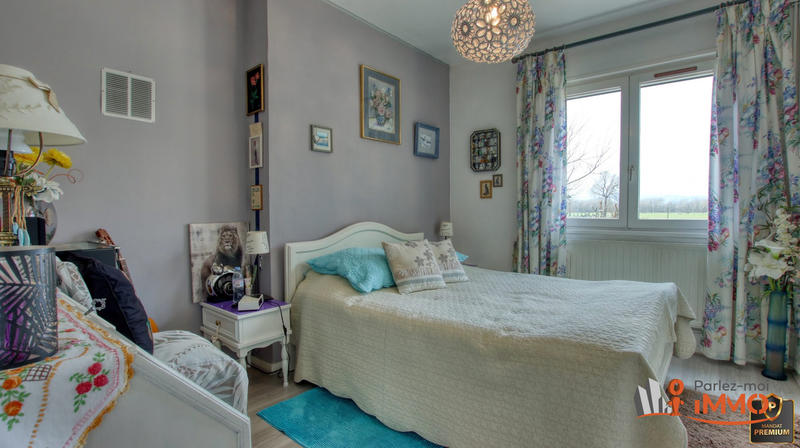 Maison - 107 m² - 6 pièces