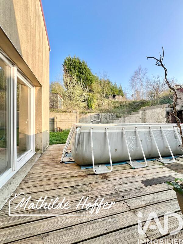 Maison - 144 m² - 7 pièces