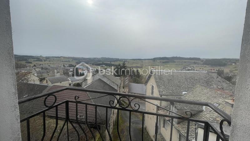 Maison de ville - 89 m² - 5 pièces