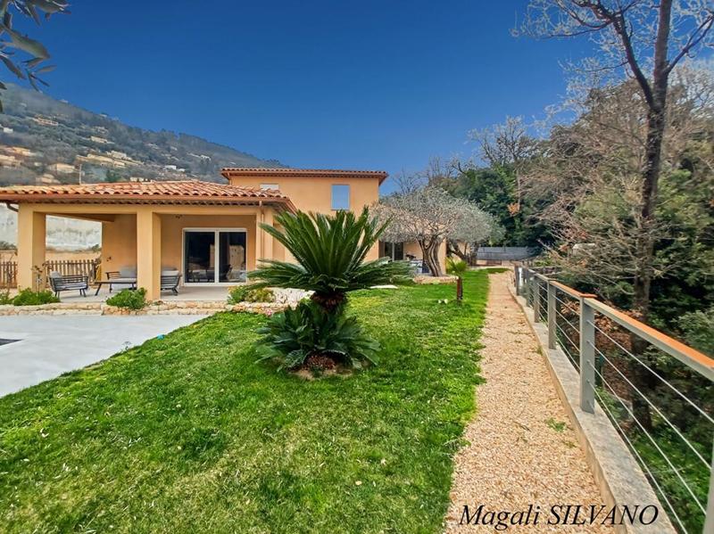 Villa - 150 m² - 5 pièces