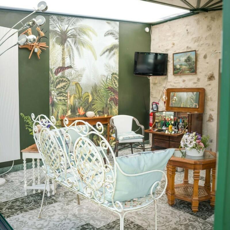 Maison - 214 m² - 6 pièces