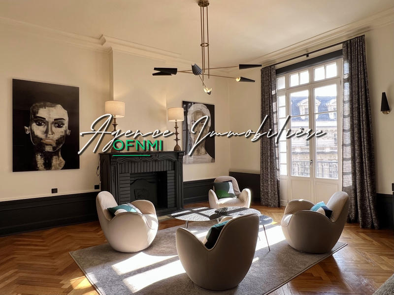 Appartement - 178 m² - 5 pièces