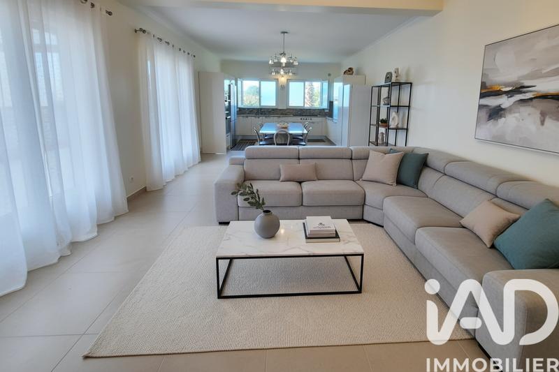 Maison - 141 m² - 6 pièces