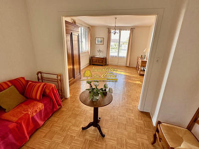 Maison - 137 m² - 6 pièces