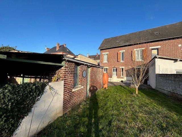 Maison - 140 m² - 5 pièces