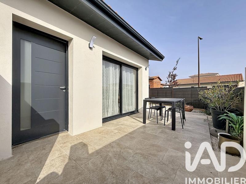 Maison - 96 m² - 5 pièces