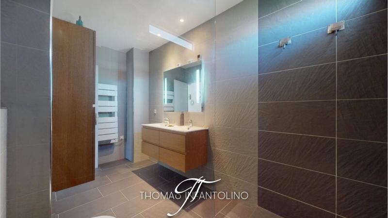 Maison - 145 m² - 5 pièces