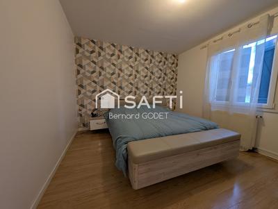 Maison - 167 m² - 6 pièces