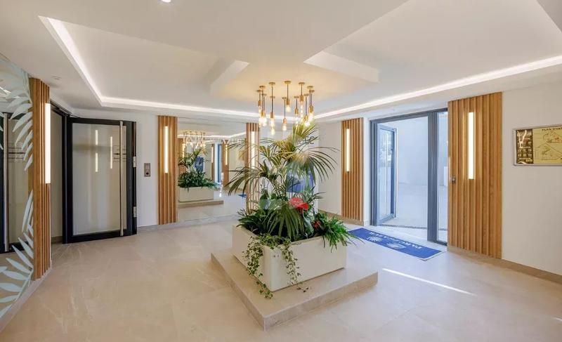 Appartement - 95 m² - 4 pièces