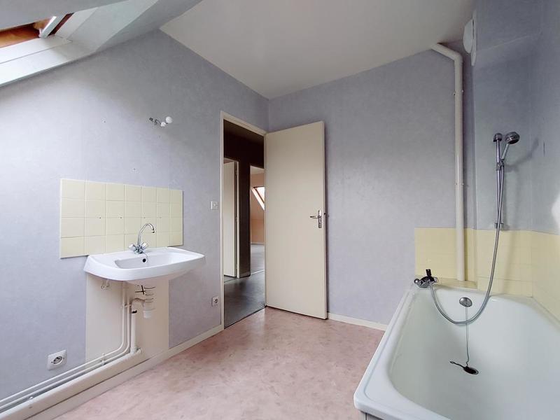 Maison - 86 m² - 4 pièces