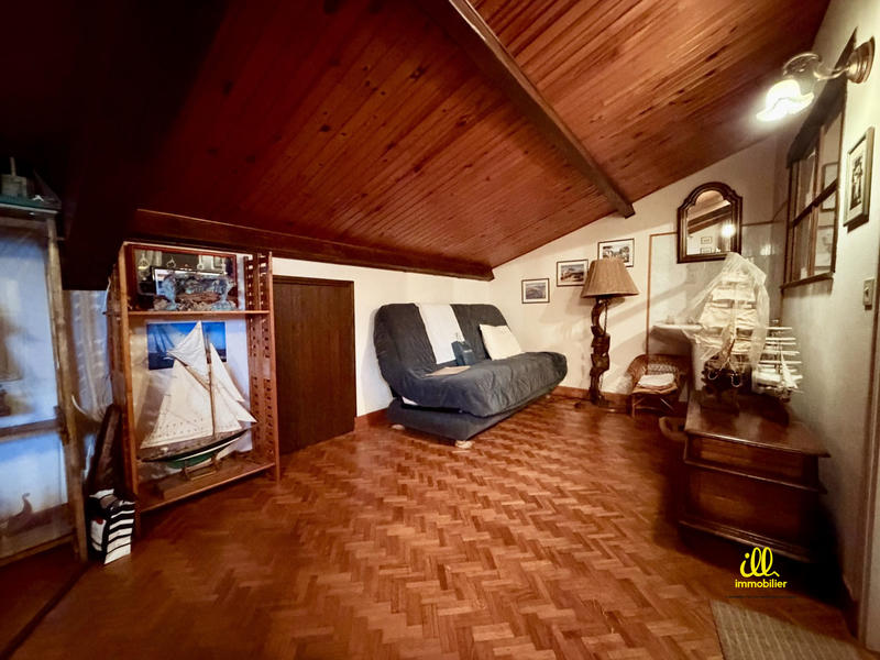 Maison - 109 m² - 6 pièces