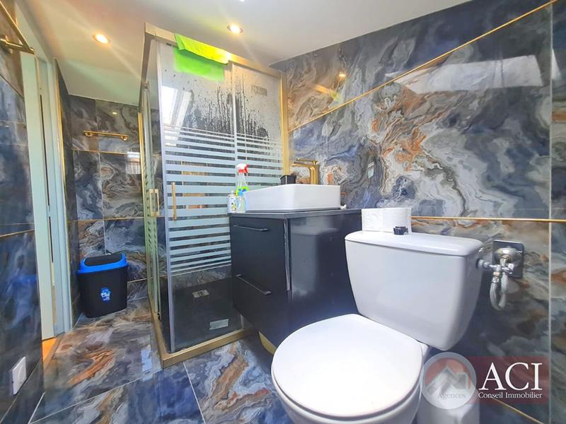 Maison - 130 m² - 7 pièces