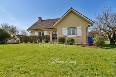 Maison - 100 m² - 6 pièces