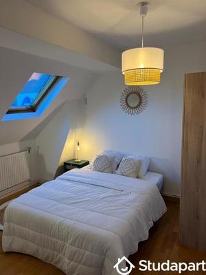 Chambre - 14 m² - 1 pièce