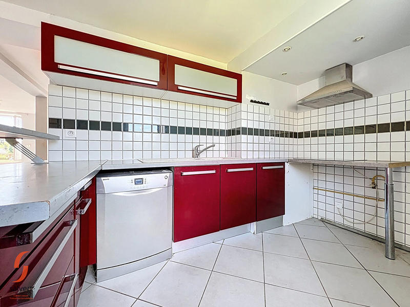 Immeuble - 8 pièces